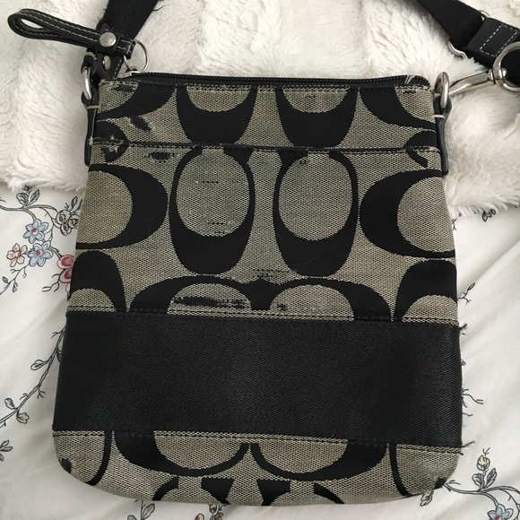 Crossbody Coach bag - Picture 2 of 2